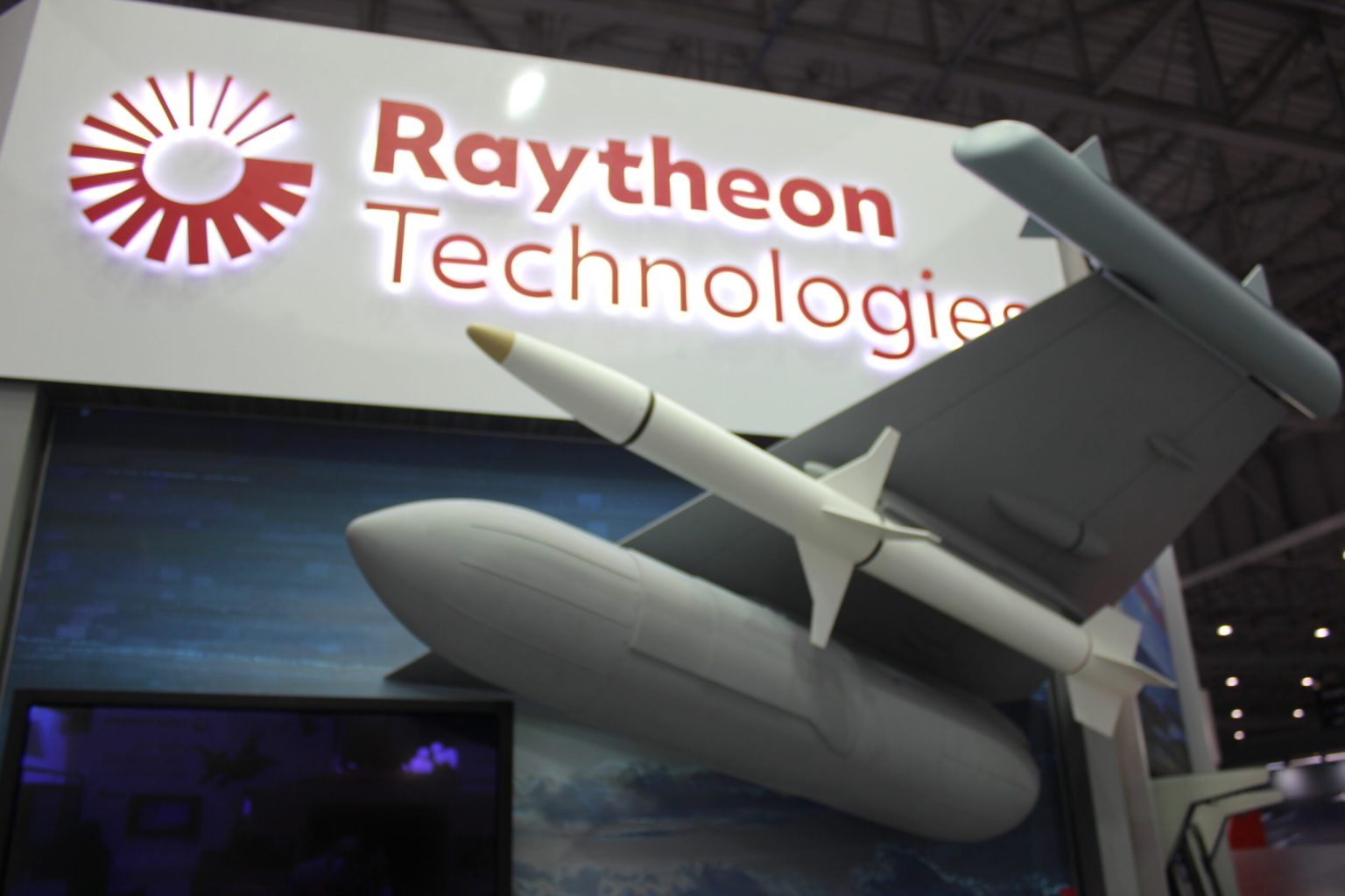 Raytheon Offers Tuition Reimbursement Through Employee Scholar Program